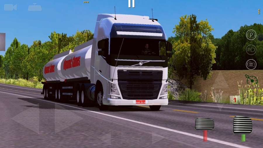 世界卡车驾驶模拟器 最新版手游app截图